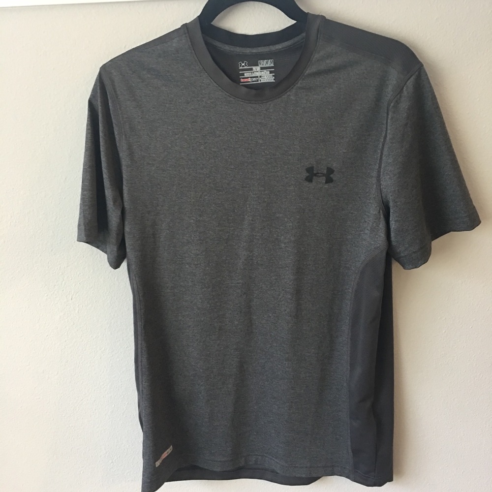 NWT Men’s fitted Under Armour MD/M
